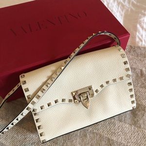 BRAND NEW Valentino Garavani Rockstud ivory